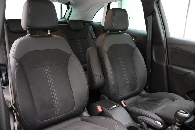 Opel Crossland 1.2 Turbo Ultimate 110pk | Navigatie | Climate Control | Camera | LED Verlichting | Keyless Start | Inklapbare Buitenspiegels | Lichtmetalen Velgen