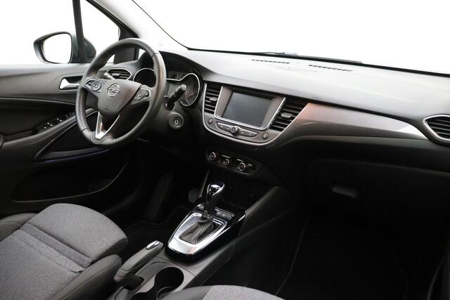Opel Crossland 1.2 Turbo Elegance Automaat | Climate control | Led koplampen | Camera achter | Navigatie via Apple-carplay/Androiid auto | Stoel en stuur verwarming |