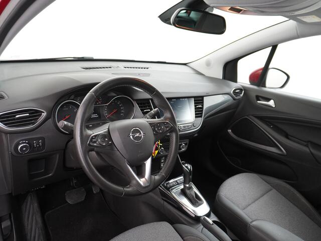 Opel Crossland 1.2T 131pk AUT-6 Turbo Apple Carplay Android Auto 360°Camera Navi Ecc Cruise Control AGR-Comfort Stoel Pdc DAB+ Elegance Lmv 16" Lane Assist Regen-Lichtsensor Led Aut.Dim.Binnenspiegel Verkeersbord detectie Privacyglas Zeer compleet! Facelift model!