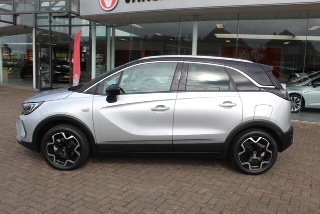 Opel Crossland 1.2-110pk Turbo 'Elegance'. Mooie en luxe hoogzitter met weinig km's ! Volautm. airco dual, cruise control, camera, comfortstoelen, metallic lak, LM wielen, navigatie, telefoonvoorb., lane- en side assist, parkeersensoren v+a, LED verlichting etc.