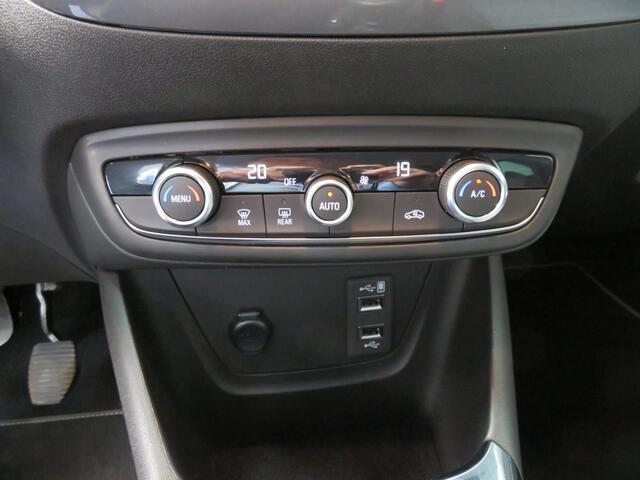Opel Crossland 1.2 Turbo Elegance