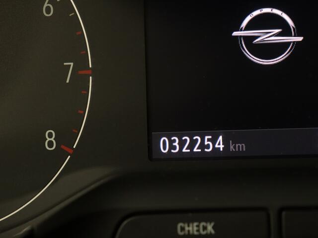 Opel Crossland 1.2 110PK Turbo Business Edition Parkeerhulp | Navigatie | Cruise Controle |