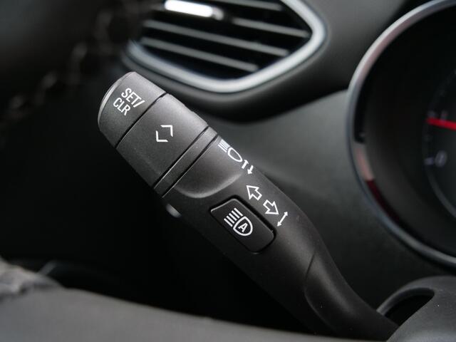Opel Crossland 1.2 Turbo 130pk Ultimate Automaat Navigatie / Camera / Climate Control