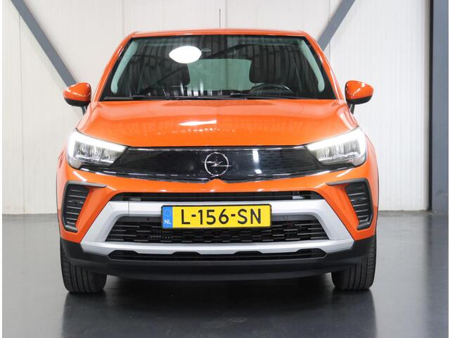 Opel Crossland 1.2 110PK Turbo Elegance | AppleCarPlay/AndroidAuto | Camera | Stoel/Stuur/Voorruit Verwarmd | AGR Bestuurdersstoel | Climate Control | Cruise Control | Armsteun | Isofix | Privacy Glass |