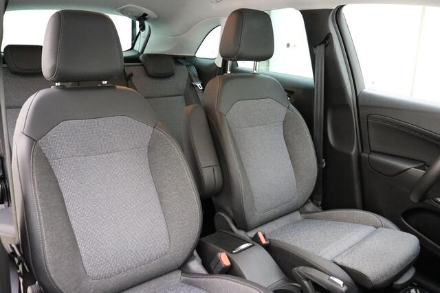 Opel Crossland 1.2 Turbo Elegance 130 PK Automaat | Navigatie | Climate control | Camera | AGR | Extra getint glas | Hoge instap | Armsteun | Cruise control