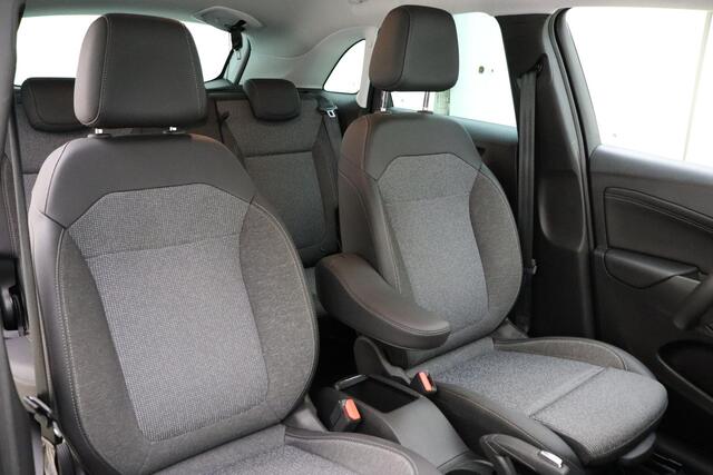 Opel Crossland 1.2 Turbo Elegance 130 PK Automaat | Navigatie | Climate control | Camera | AGR | Extra getint glas | Hoge instap | Armsteun | Cruise control