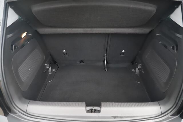 Opel Crossland 1.2 Turbo GS Line 131PK Automaat NIEUW MODEL Winter Pakket Navigatie Achteruitrijcamera Climate Cruise Control 16 inch Parkeersensoren