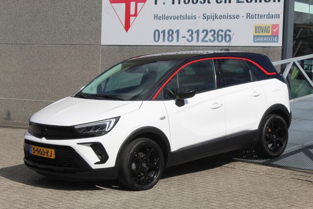 Opel Crossland 1.2 Turbo GS Line Navigatie/Cruise control/Climate control/Apple carplay/DAB+/Lane assist/Parkeersensoren/LED koplampen/Multifunctioneel stuurwiel/17'' Lichtmetalen velgen.