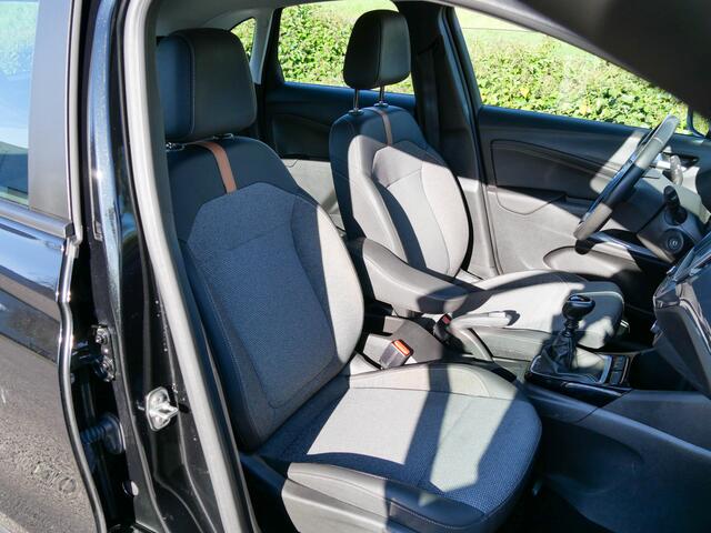 Opel Crossland 1.2 131PK Turbo Elegance | TREKHAAK | CARPLAY | CRUISE CONTROL |