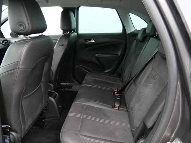 Opel Crossland 1.2 Turbo 110pk Ultimate Navigatie / Camera / Comfortstoelen