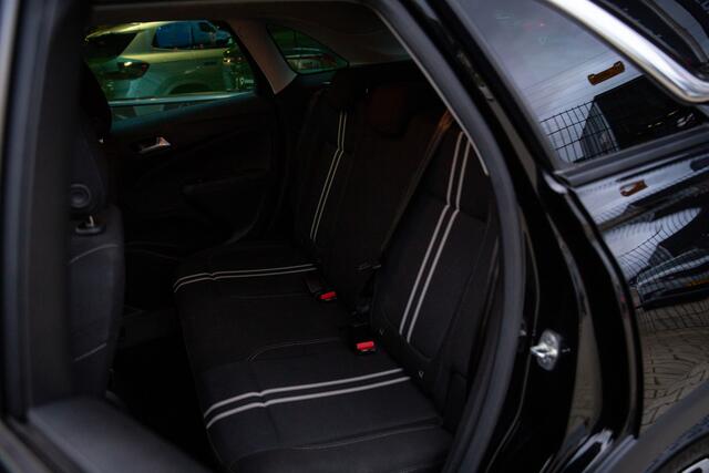 Opel Crossland 1.2 Turbo Elegance