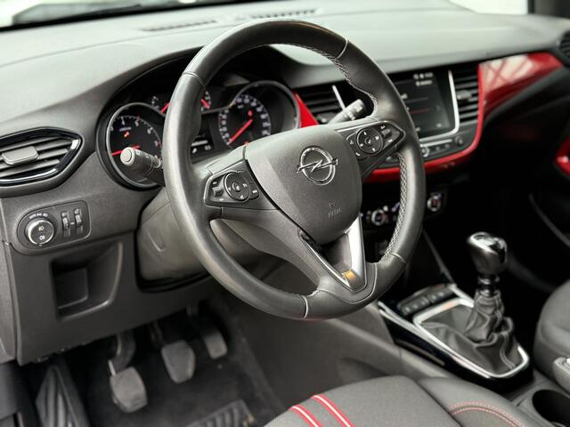 Opel Crossland 1.2 Turbo GS l Navigatie l Stoelverwarming l Carplay PDC