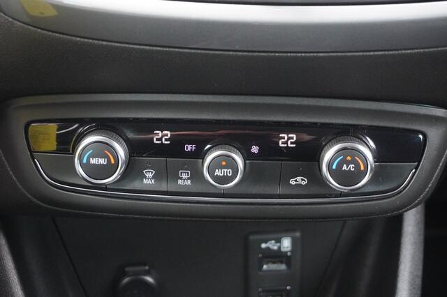 Opel Crossland 1.2 Turbo 110pk Elegance / Trekhaak / Camera + parkeersensoren / Navi