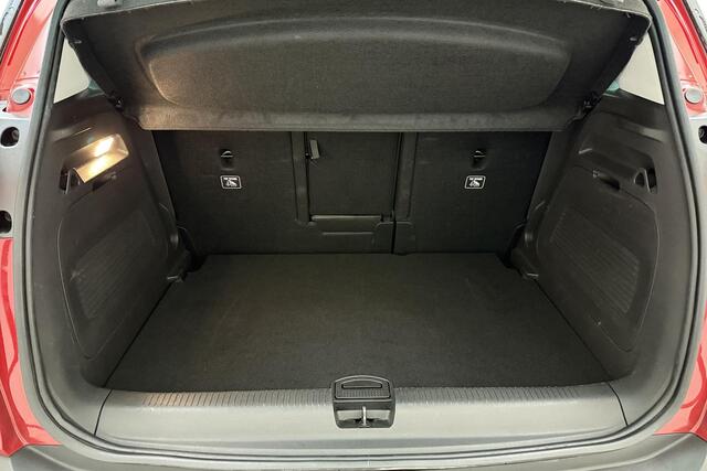 Opel Crossland 1.2 Turbo Ultimate 110 PK | Navigatie | Climate control | Camera | Alcantara bekleding | Keyless | Zwart dak