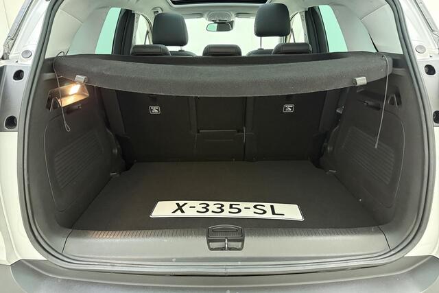 Opel Crossland 1.2 Turbo Ultimate 130 PK Automaat | Trekhaak | Panoramadak | Alcantara bekleding | Stoel & Stuurverwarming | Keyless | Head up display