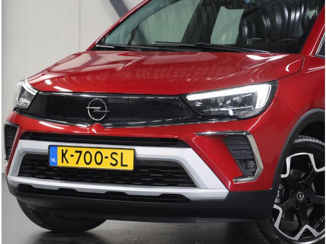 Opel Crossland 110PK Elegance | 1ste eigenaar | AppleCarPlay/AndroidAuto | Winterpakket | Camera | Climate Control | 17"LMV | Navigatie | Isofix | LED | AGR Stoel | Armsteun | Stoel/StuurVerwarmd |