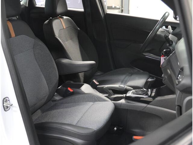 Opel Crossland 130PK Elegance | 1ste eigenaar | AppleCarPlay/AndroidAuto | Armsteun | Camera | Trekhaak | Climate Control | Cruise Control | Navigatie | LED lampen | AUTOMAAT | Isofix |