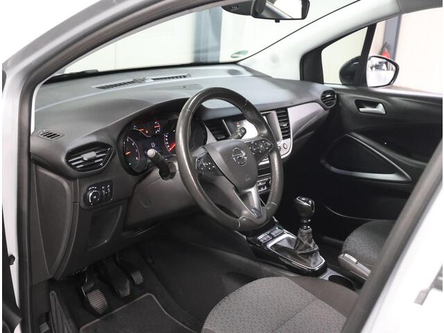 Opel Crossland 1.2 Turbo Edition | Stoelverwarming | Airco | AppleCarPlay/AndroidAuto | Cruise Control | LED lampen | Isofix | DAB Radio |