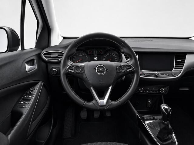 Opel Crossland 1.2 Edition Navi LED Camera Trekhaak Cruise Control DAB+ Airco