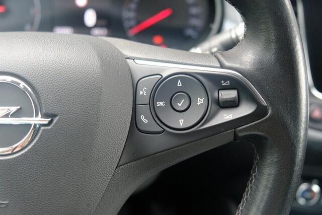 Opel Crossland 1.2 Turbo 110pk Ultimate | Navi | App Connect | Climate | Cruise | PDC | Blind Spot | Trekhaak