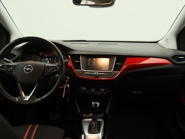 Opel Crossland 1.2 Turbo GS Line | Camera | Climate control | Trekhaak | 17" Lichtmetalen velgen