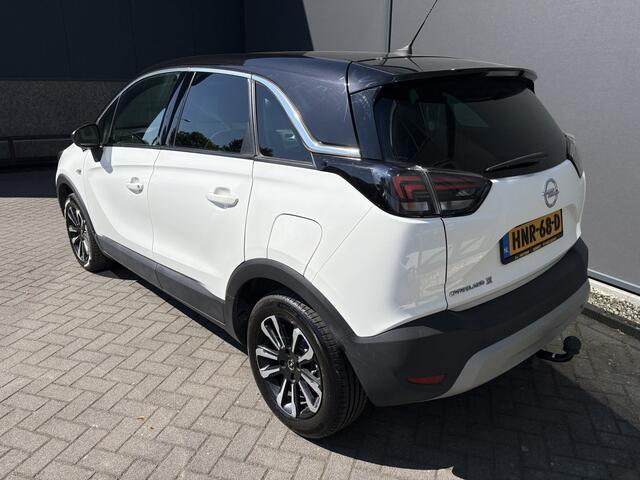 Opel Crossland 1.2 Turbo Elegance Achteruitrijcamera - Airco - Apple carplay - Bluetooth - Cruise control - Radio - Navigatie - Trekhaak - Elektrische ramen - Led verlichting - Start/stop systeem - Licht metalen velgen 16 inch - Stuur multifunctioneel