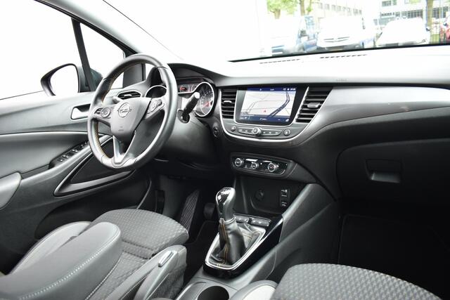 Opel Crossland X 1.2 Turbo Innovation / navi / trekhaak / agr