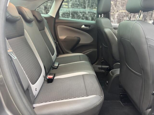 Opel Crossland X 1.2 Turbo 120 Jaar Edition PANO / WINTERPAKKET