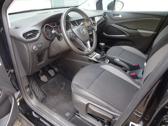 Opel Crossland X 1.2 T. INNOVATION CLIMA NAVI BLUETOOTH PDC