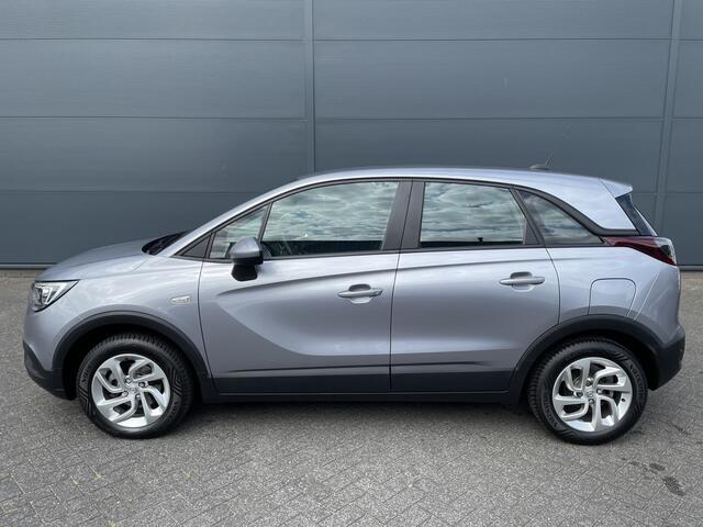 Opel Crossland X 130pk Innovation (Trekhaak - Camera - Parkeersensoren V+A - Stoel-/-stuurverwarming - Navigatie - Apple Carplay - Dodehoek detectie - 4S banden)
