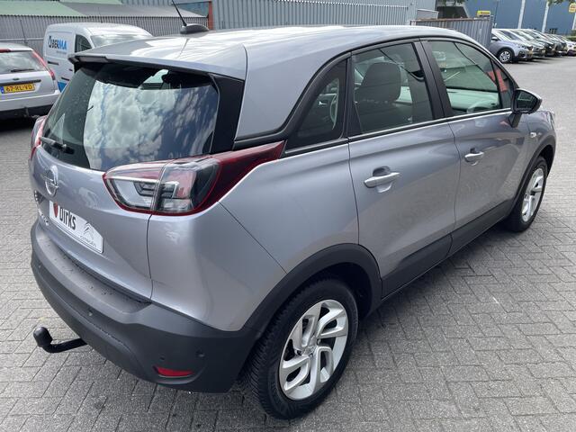 Opel Crossland X 130pk Innovation (Trekhaak - Camera - Parkeersensoren V+A - Stoel-/-stuurverwarming - Navigatie - Apple Carplay - Dodehoek detectie - 4S banden)