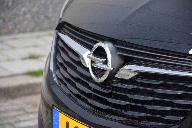 Opel Crossland X 1.2 Turbo Innovation | Trekhaak | Cruise control | Dealer onderhouden |