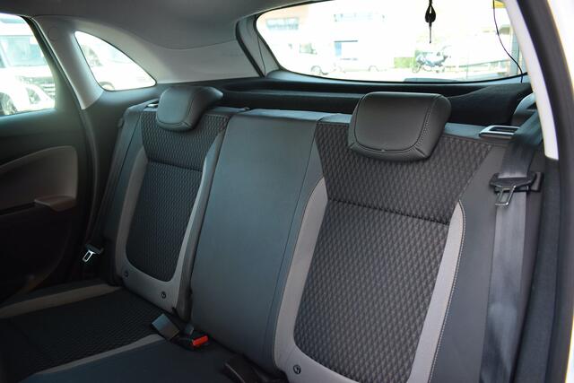 Opel Crossland X 1.2 Turbo Innovation | Trekhaak | Apple CarPlay | Half Leer | Climate