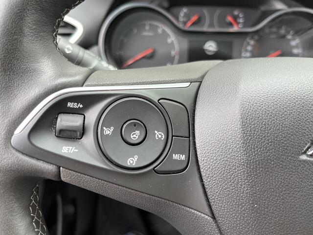 Opel Crossland X 1.2 Turbo Innovation | Navigatie | Stoel & Stuur verwarming | Camera | Carplay |