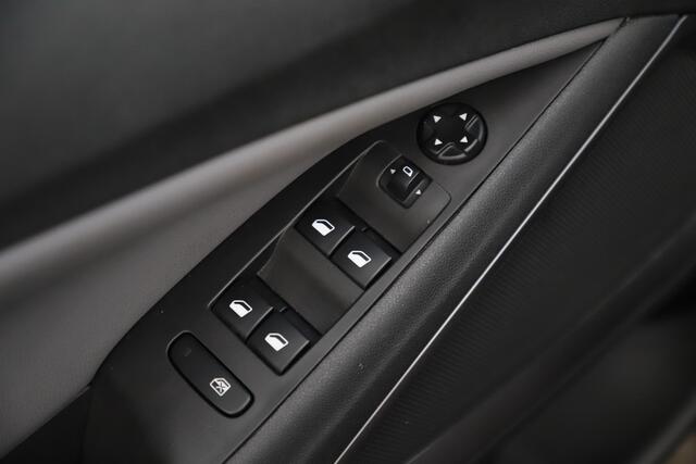 Opel Crossland X 1.2 Innovation NIEUWE DB RIEM! Carplay Android Navigatie Climate Cruise Control Rijstrooksensor