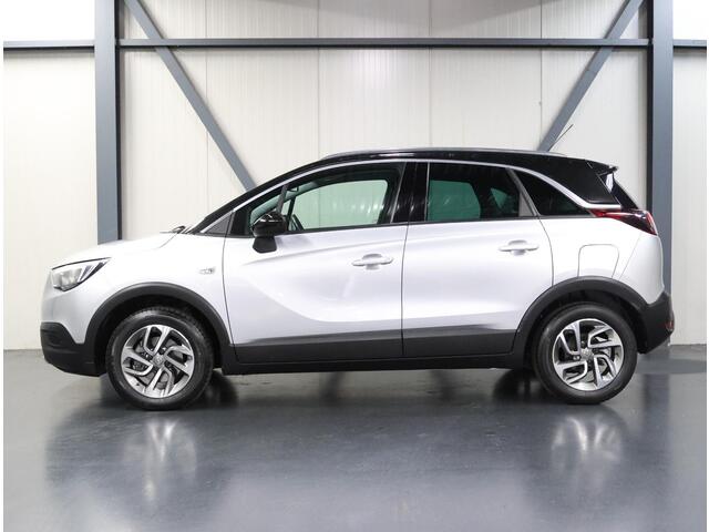 Opel Crossland X 1.2 Turbo 110PK Innovation | AUTOMAAT | Camera | Stoel/Stuur Verwarming | AppleCarPlay/AndroidAuto | Climate Control | Cruise Control | Isofix | Privacy Glass | Parkeersensoren | Two-Tone |