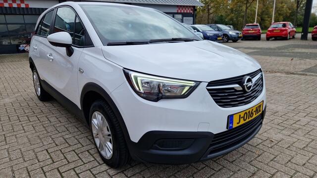 Opel Crossland X 1.2 Turbo. Edition