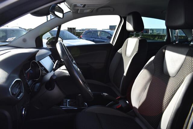 Opel Crossland X 1.2 Turbo Innovation | Stoel en stuur verwarming / Camera / HUD