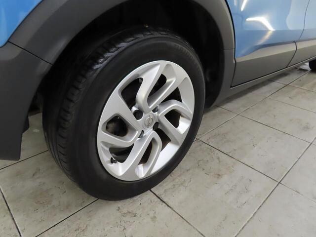 Opel Crossland X 1.2 Turbo Innovation Automaat / Navi / Clima / Cruise / DakRails / Parkeersensoren