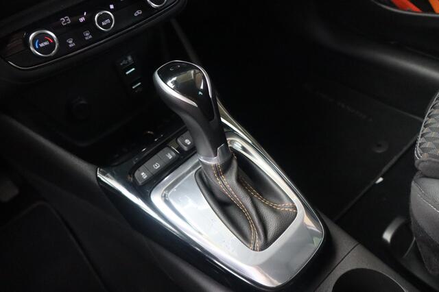 Opel Crossland X 1.2 T. Innovation | Geen import | Automaat | Trekhaak | Navigati