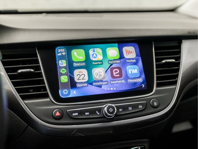Opel Crossland X 1.2 Turbo Innovation (APPLE CARPLAY, GROOT NAVI, CLIMATE, KEYLESS, STUUR/STOELVERWARMING, LEDER, SPORTSTOELEN, 360 CAMERA, GETINT GLAS, CRUISE, NIEUWSTAAT)