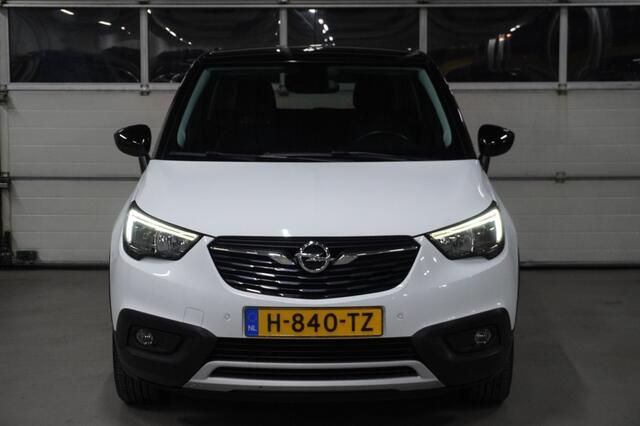 Opel Crossland X 1.2 Turbo 130pk Innovation / Zwart dak / Camera + parkeersensoren / Navi