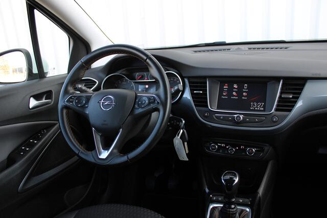 Opel Crossland X 1.2 Turbo Innovation | Incl. 12 maanden garantie | Cruise control | Climate control | LED koplampen | Lane assist | Isofix | Lichtmetalen wielen |