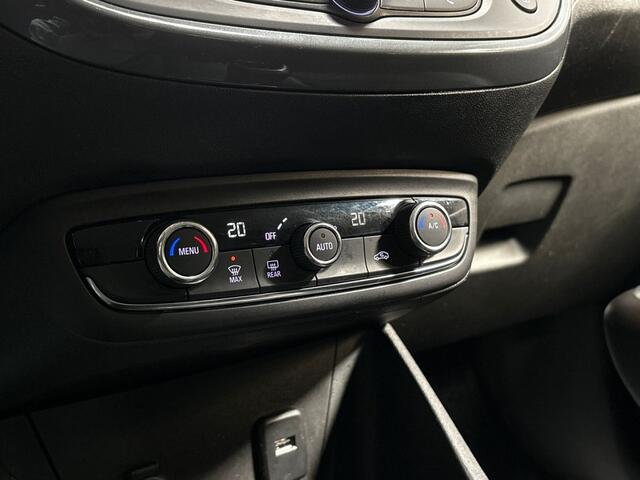 Opel Crossland X 1.2 Turbo Innovation (APPLE CARPLAY, BLACK PACK, NAVIGATIE, CLIMATE, KEYLESS, LEDER, SPORTSTOELEN, GETINT GLAS, LED KOPLAMPEN, PARKEERSENSOREN, NIEUWSTAAT)