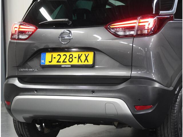 Opel Crossland X 110PK Edition 2020 | 1ste eigenaar | AppleCarPlay/AndroidAuto | Camera | Climate Control | Navigatie | Cruise Control | LED lampen | LMV | Isofix | Privacy Glass | Parkeersensoren | Two-Tone |