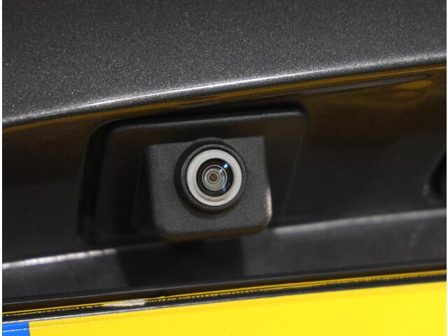 Opel Crossland X 110PK Edition 2020 | 1ste eigenaar | AppleCarPlay/AndroidAuto | Camera | Climate Control | Navigatie | Cruise Control | LED lampen | LMV | Isofix | Privacy Glass | Parkeersensoren | Two-Tone |