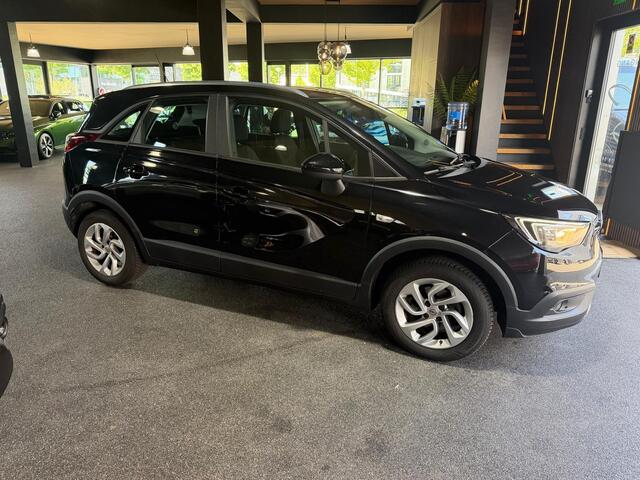 Opel Crossland X 1.2 Turbo Innovation