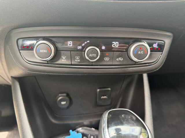 Opel Crossland X 1.2 Turbo Innovation . Apple carplay. Automaat . stuur+stoel verwarming.Trekhaak. sportvelgen .