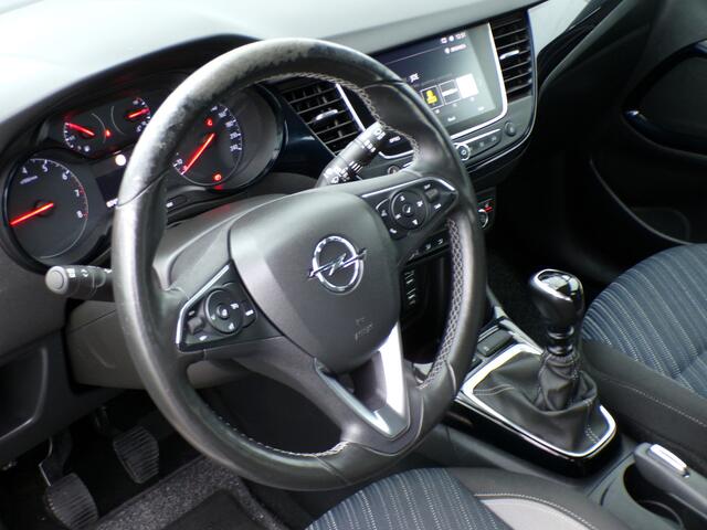 Opel Crossland X 1.2 Turbo Innovation, Trekhaak / Carplay + Android Auto / Stoel + Stuurverwarming / Sensoren / Navigatie / 16'' LMV
