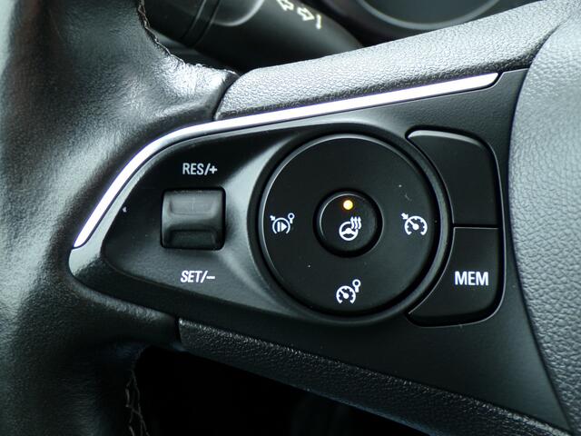 Opel Crossland X 1.2 Turbo Innovation, Trekhaak / Carplay + Android Auto / Stoel + Stuurverwarming / Sensoren / Navigatie / 16'' LMV